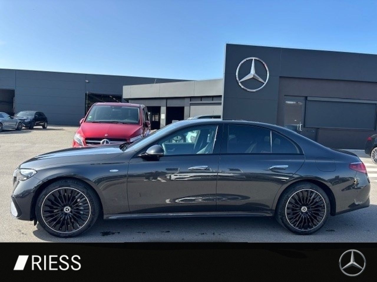 Mercedes-Benz E-Klasse – Bild 3