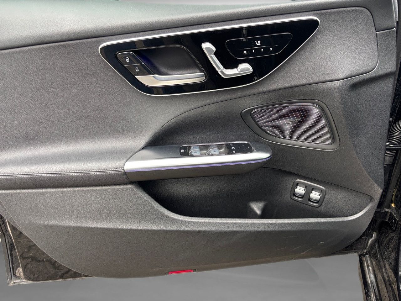 Mercedes-Benz C-Klasse – Bild 12