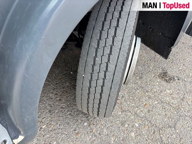 MAN TGL 8.190 4X2 BL Caja trampilla 12