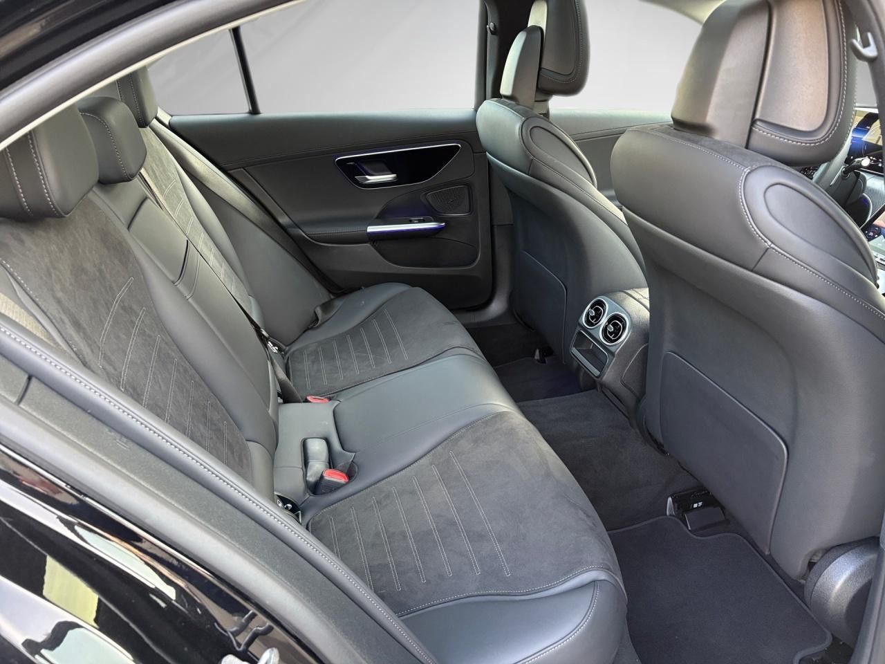 Fahrzeugbild 23 / 28