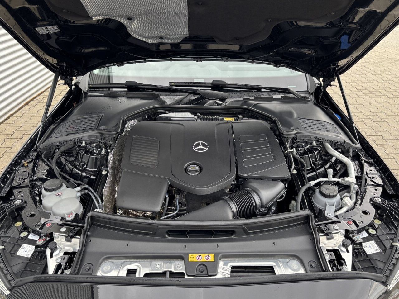 Mercedes-Benz C-Klasse – Bild 18