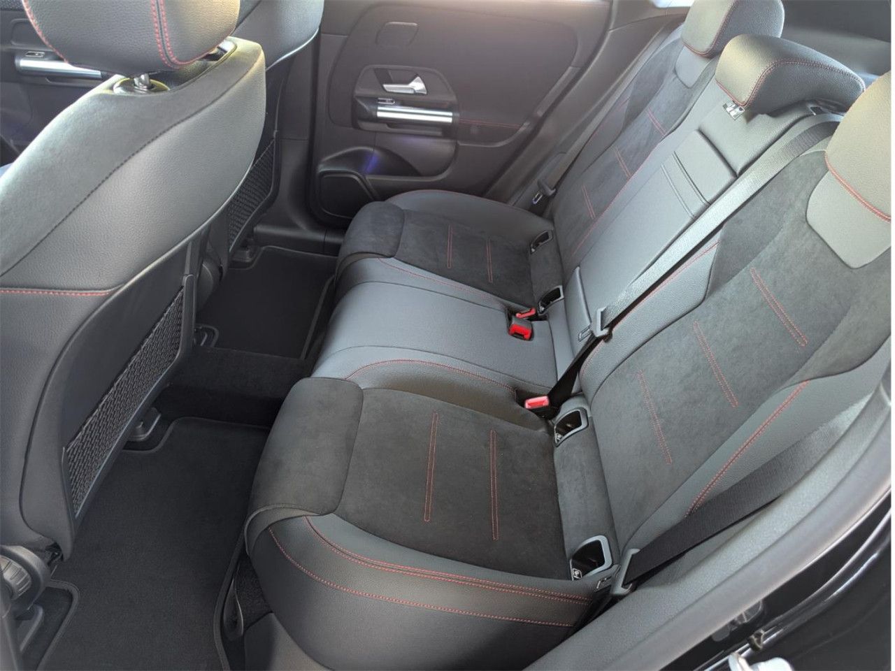 Fahrzeugbild 19 / 27