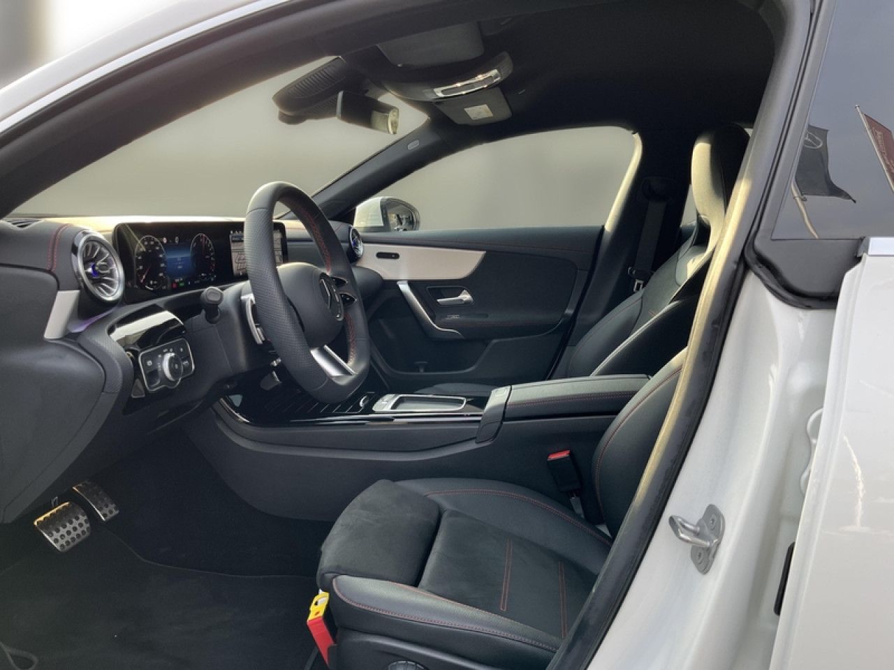 Zdjęcie pojazdu 10 / 17