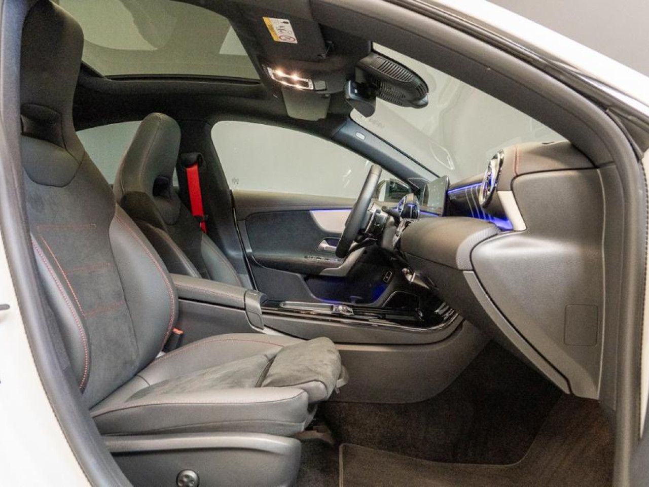 Mercedes-Benz CLA – Bild 7