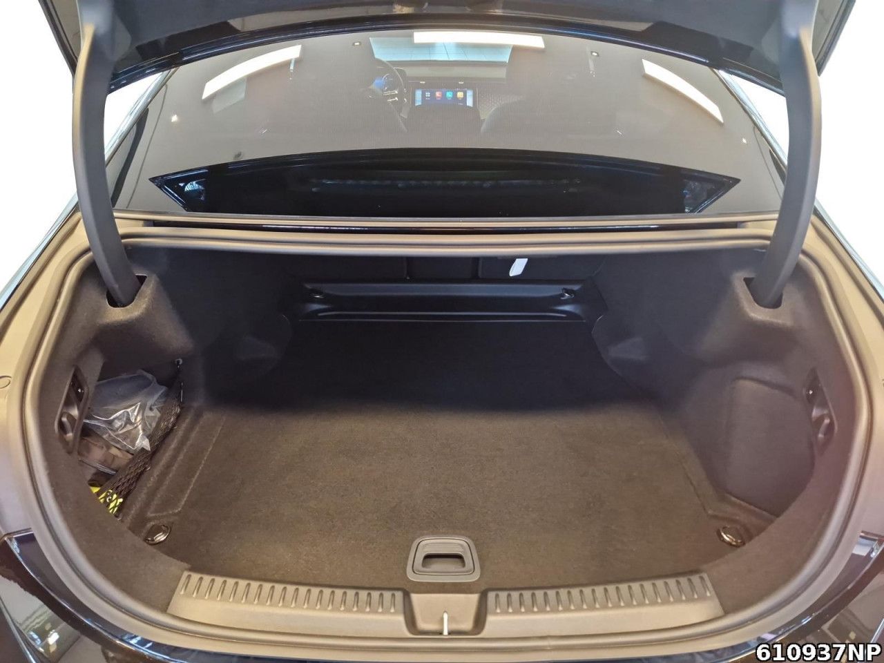 Mercedes-Benz E-Klasse – Bild 6