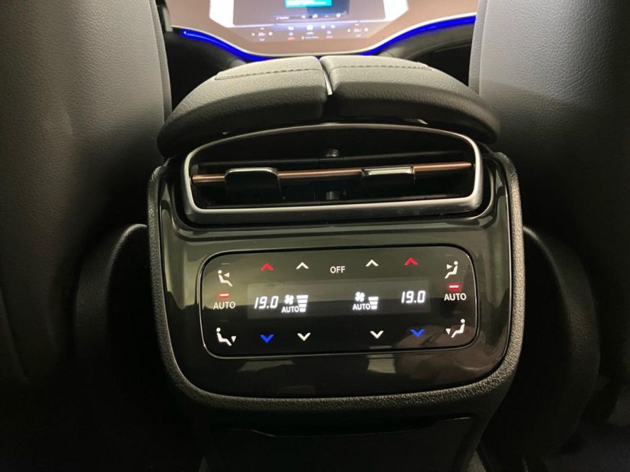 Fahrzeugbild 25 / 29