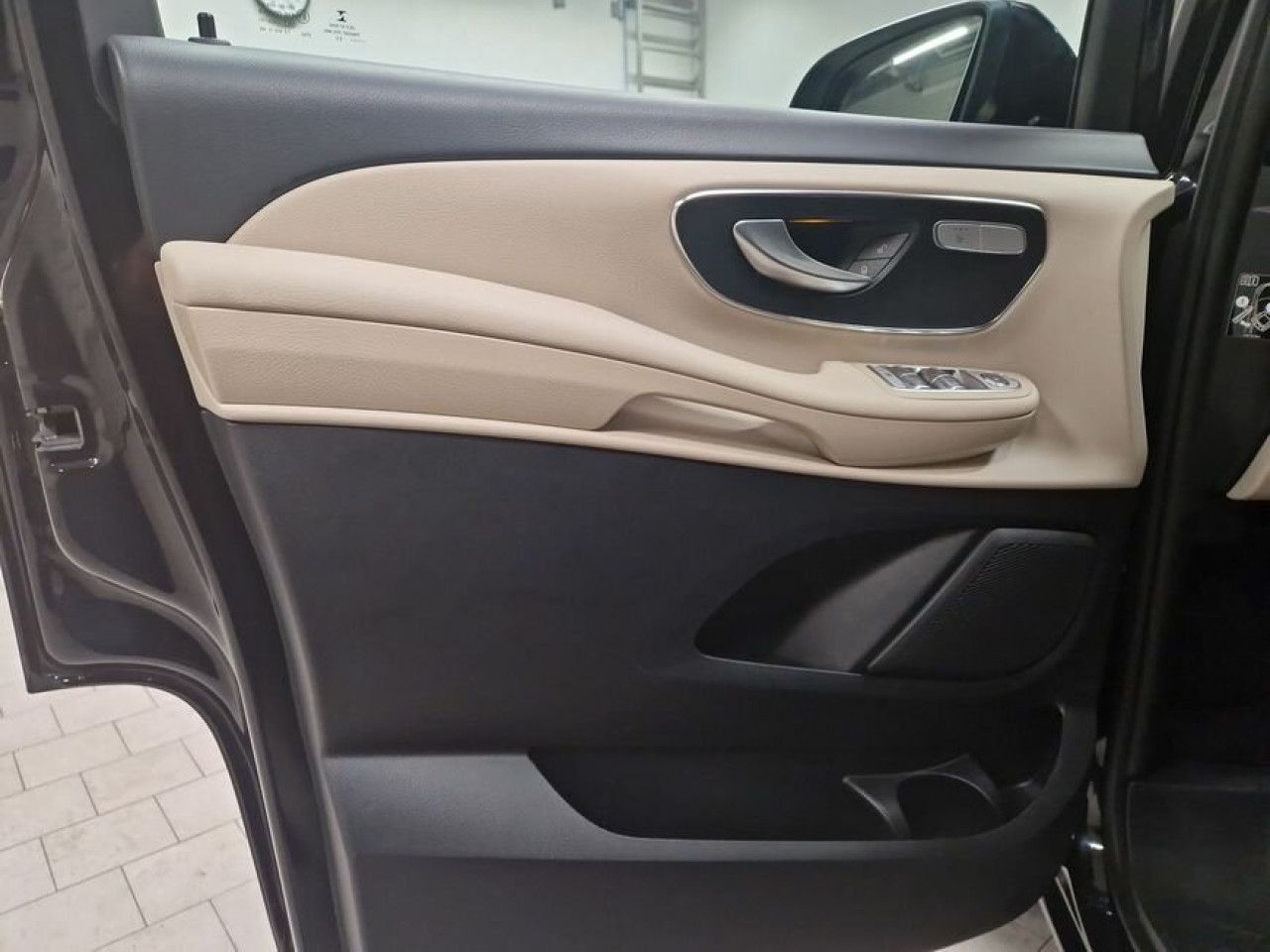 Fahrzeugbild 13 / 15