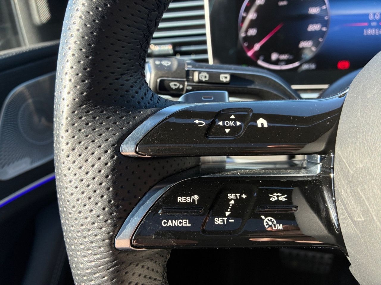 Mercedes-Benz GLS – Bild 28