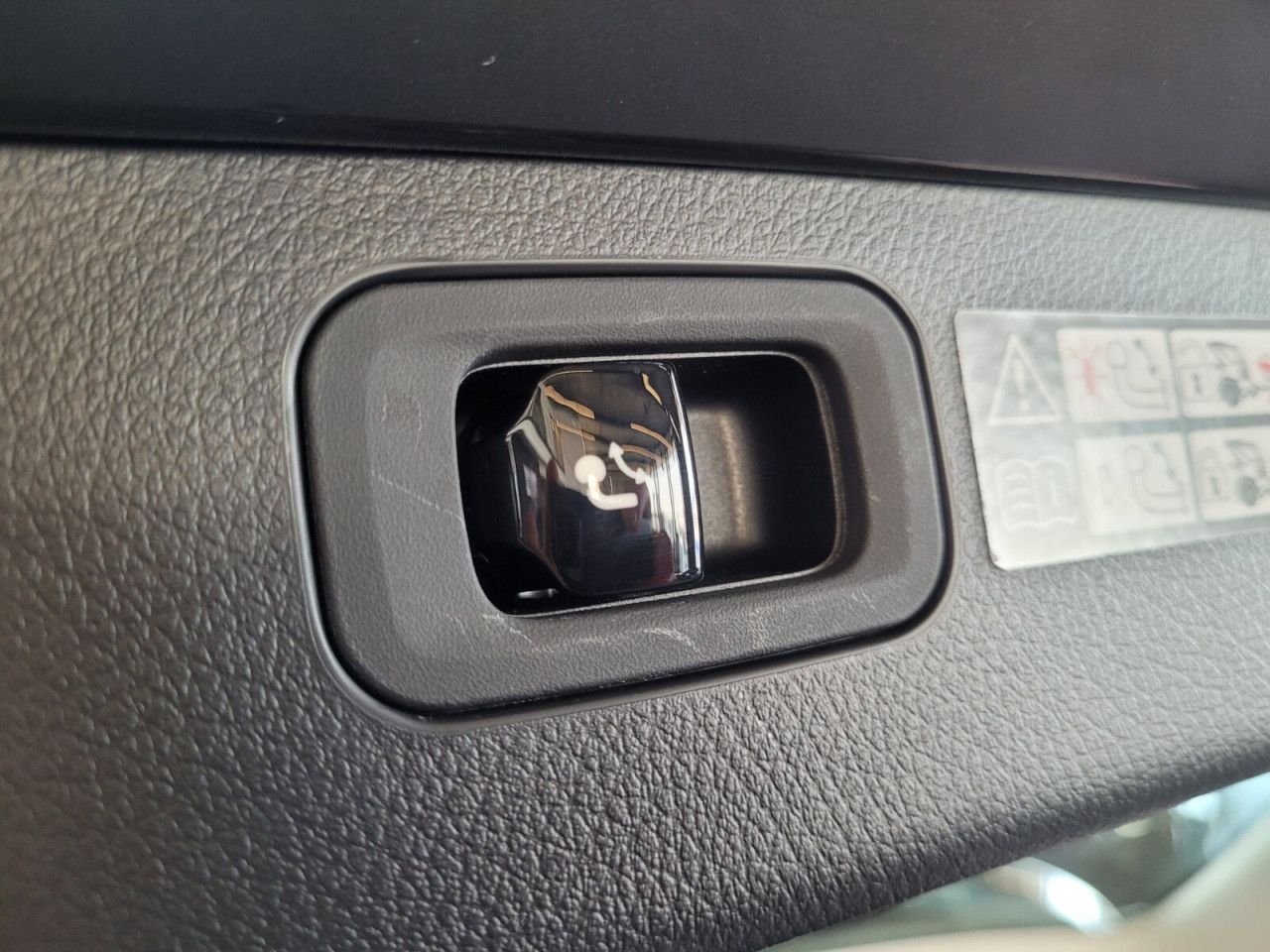 Mercedes-Benz C-Klasse – Bild 26