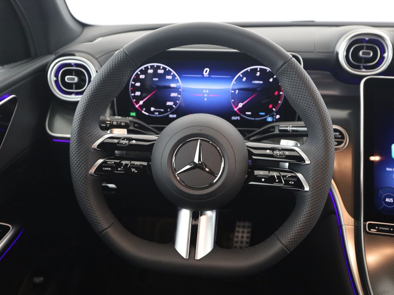 Mercedes-Benz GLC – Bild 11