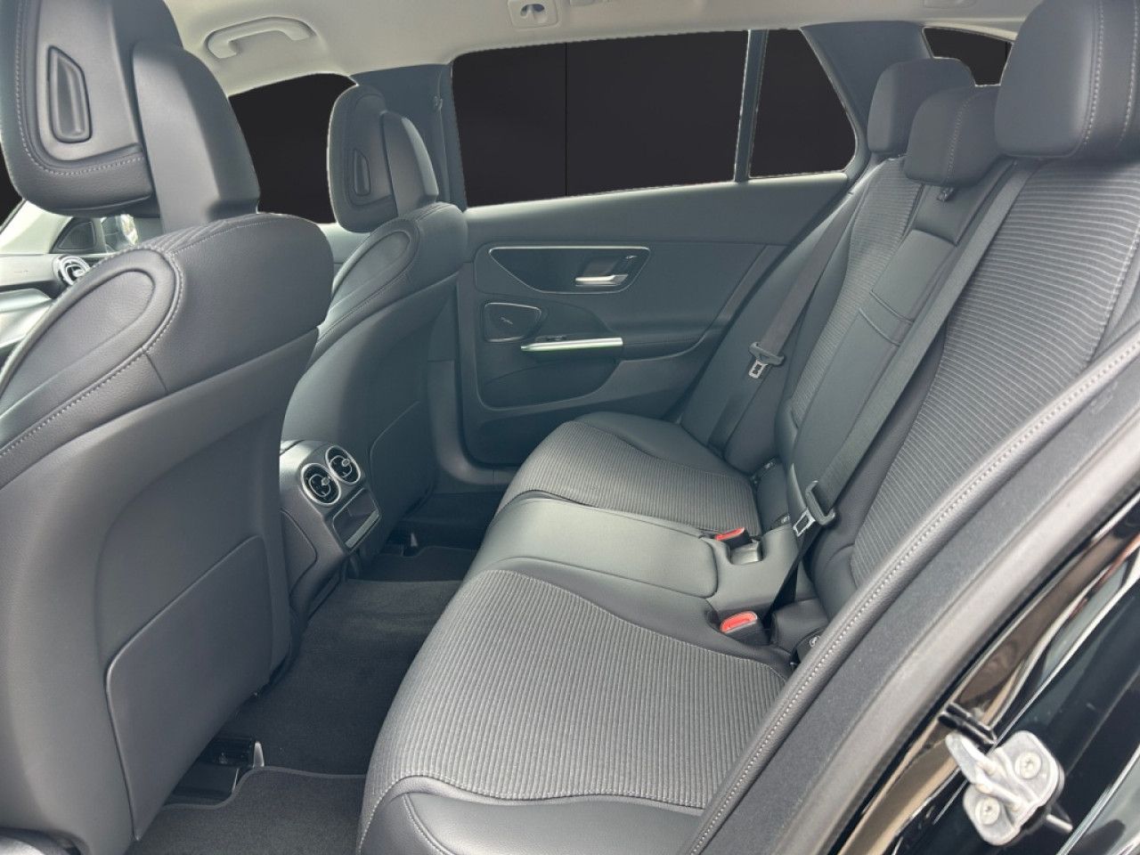Mercedes-Benz C-Klasse – Bild 13