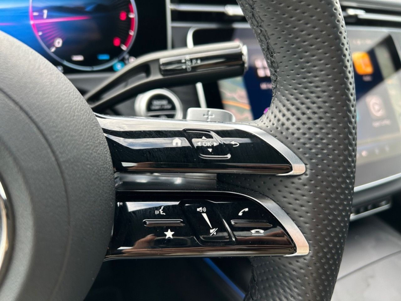 Mercedes-Benz E-Klasse – Bild 27