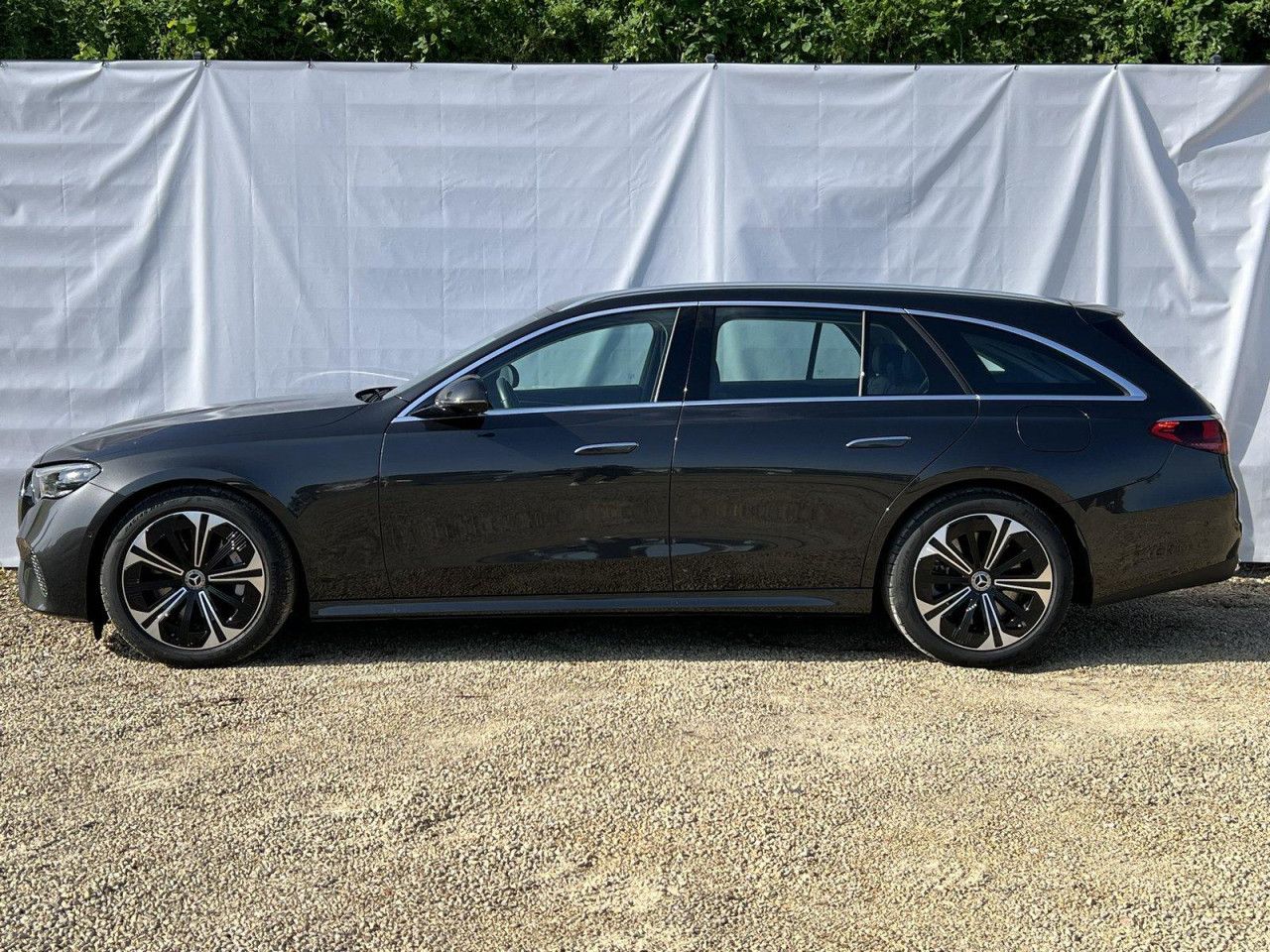Mercedes-Benz E-Klasse – Bild 11