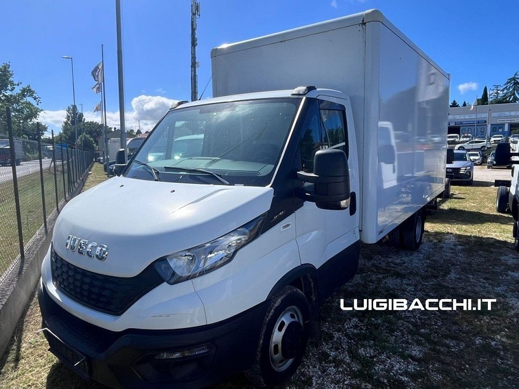 IVECO | 35C16 - 35C16