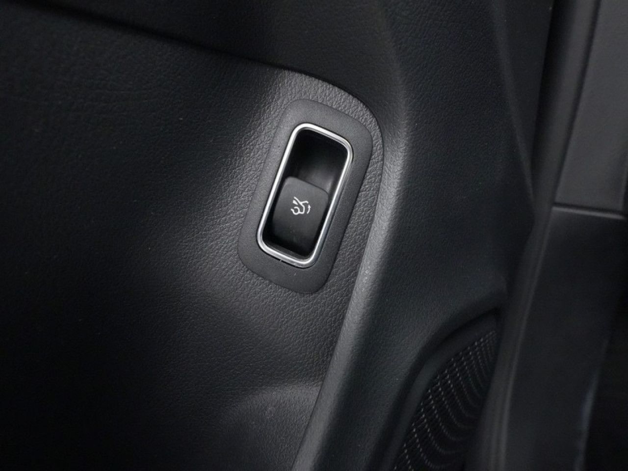 Imagem do veículo 15 / 17