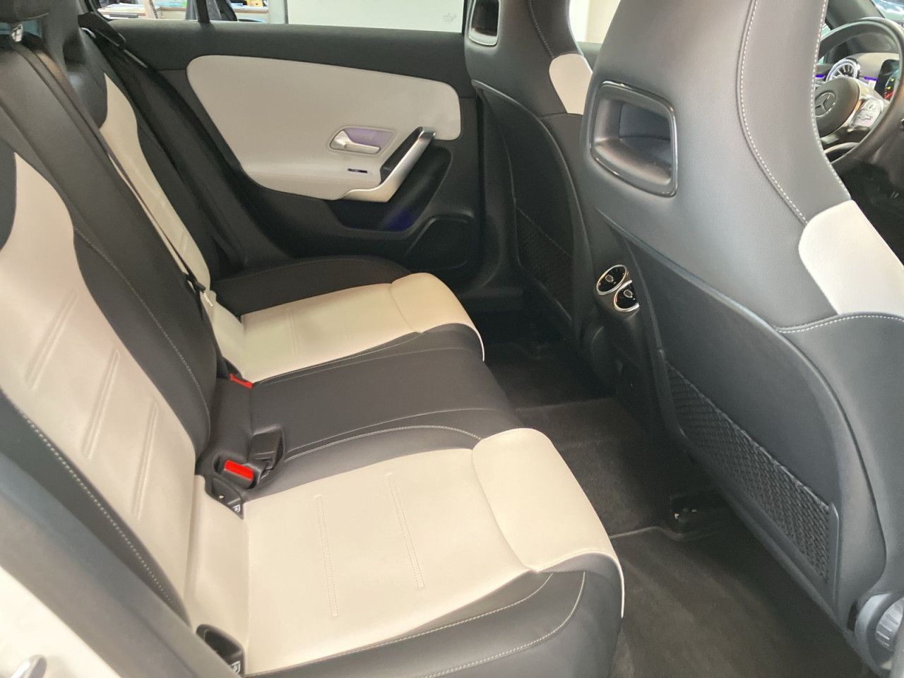 Fahrzeugbild 19 / 21