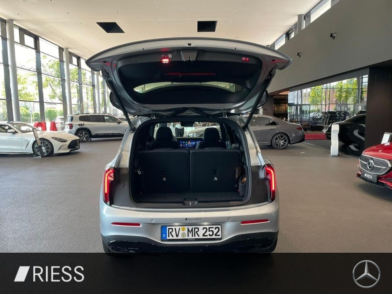 Mercedes-Benz GLB – Bild 16