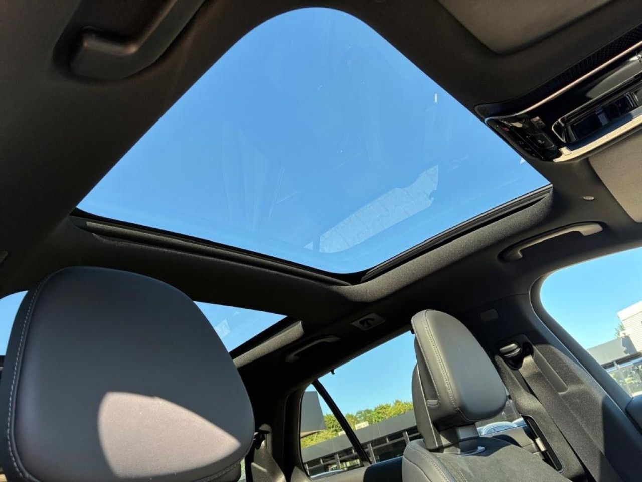 Fahrzeugbild 17 / 19