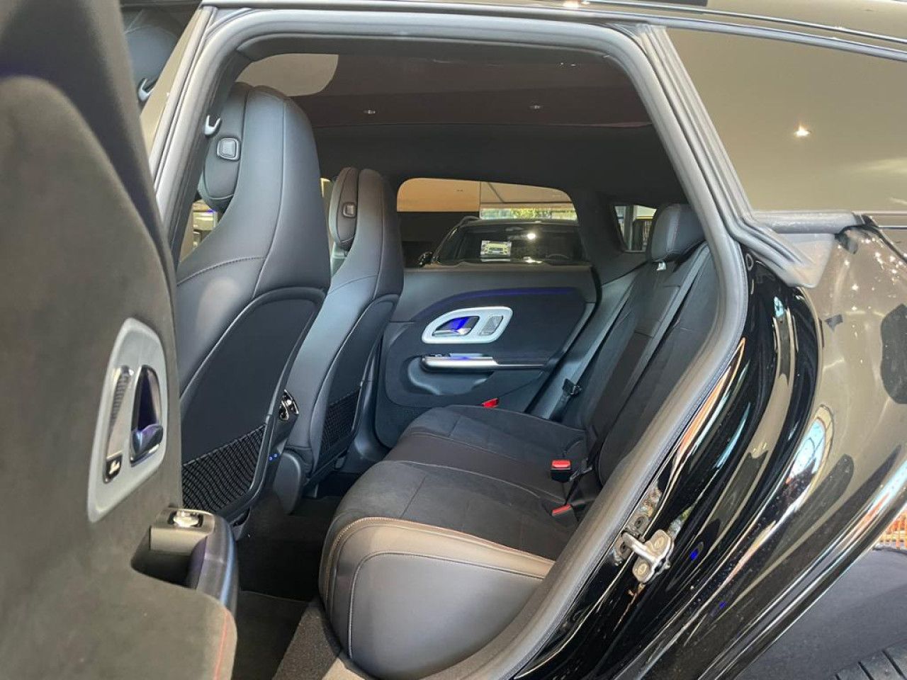 Mercedes-Benz CLA – Bild 4