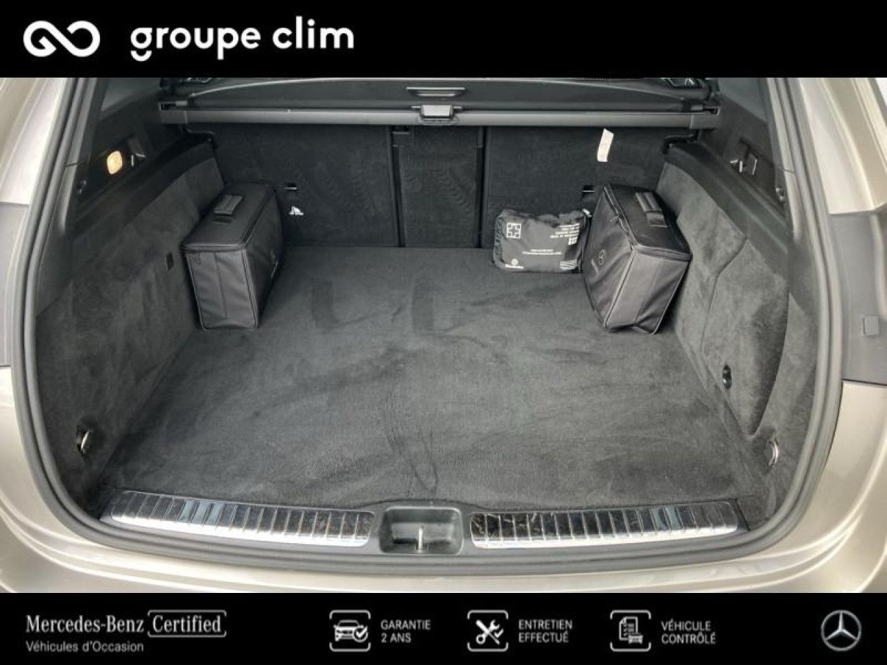 Photo du v&eacute;hicule 12 / 18