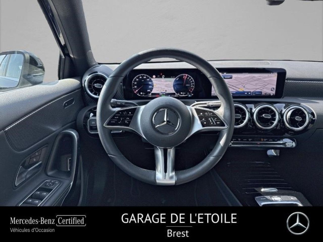 Photo du v&eacute;hicule 7 / 18