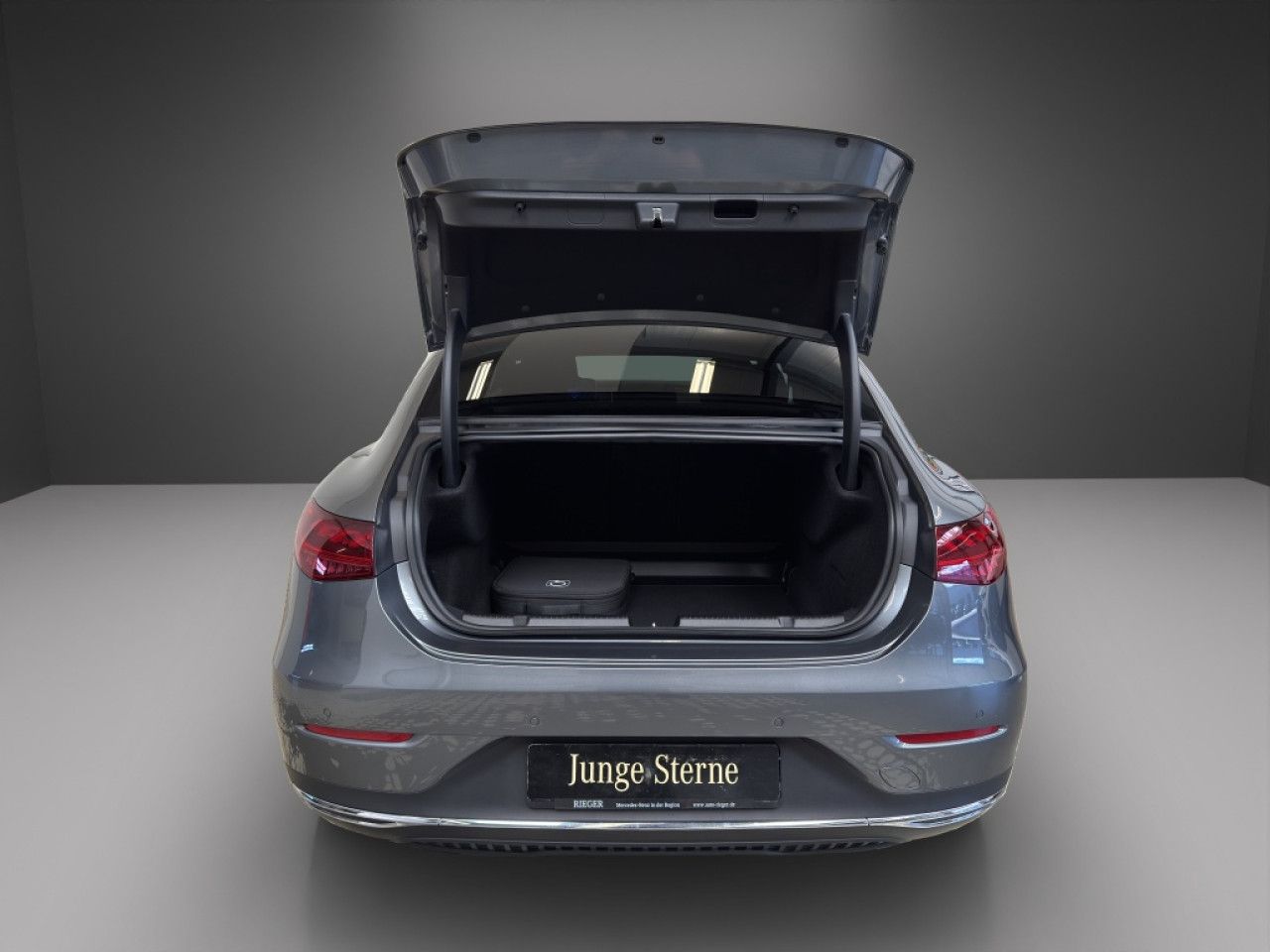 Mercedes-Benz EQE – Bild 12