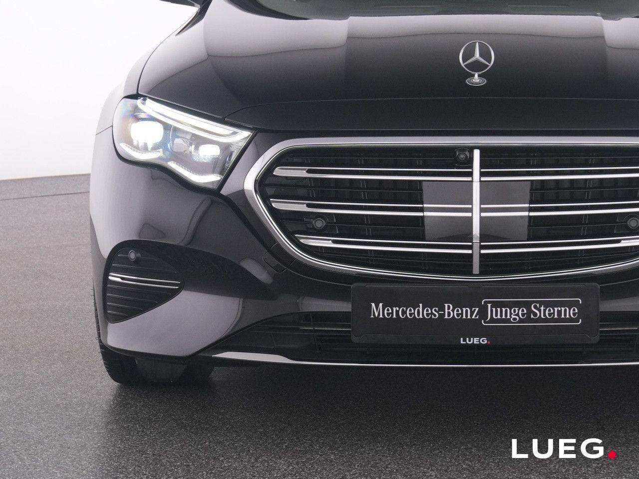 Mercedes-Benz E-Klasse – Bild 16