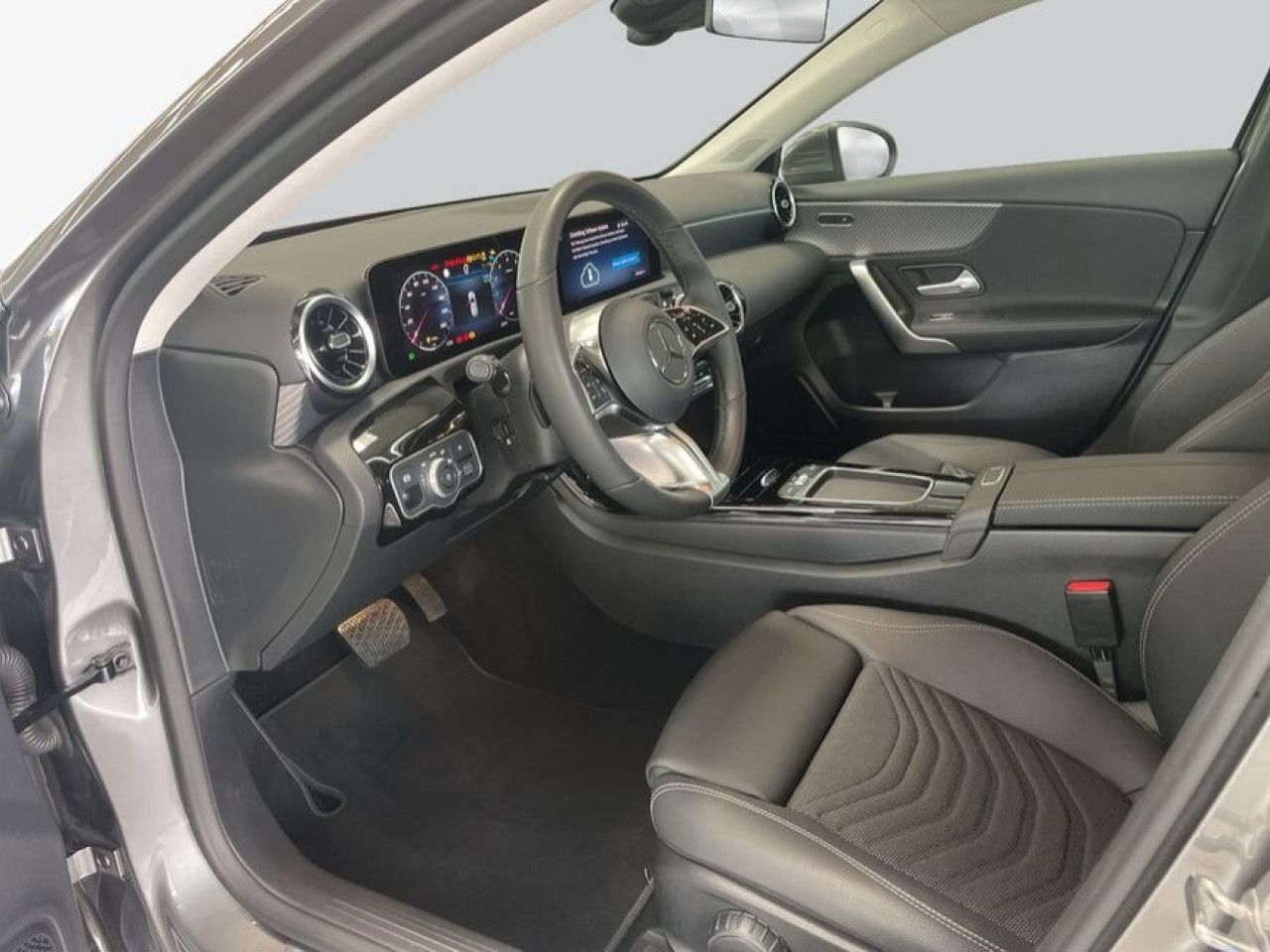 Mercedes-Benz A-Klasse – Bild 9