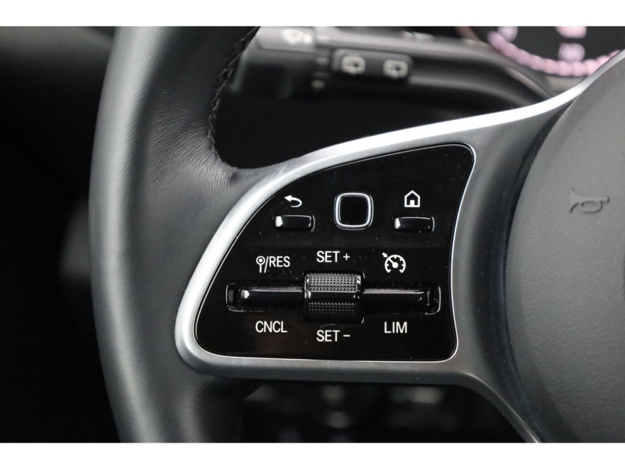 Fahrzeugbild 21 / 29