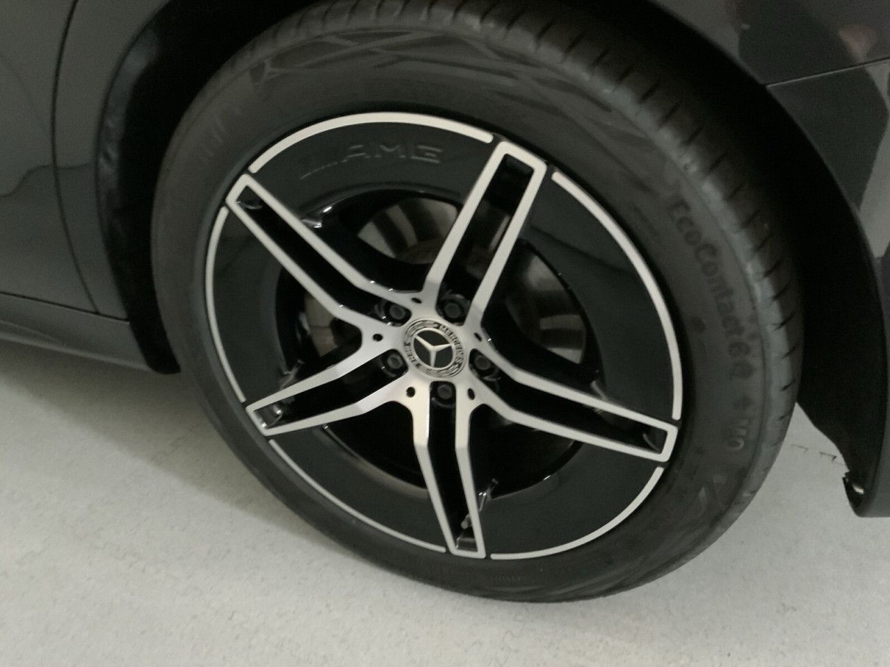 Mercedes-Benz E-Klasse – Bild 9