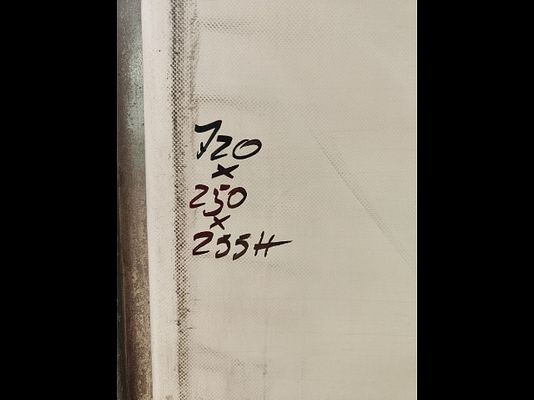 Vehicle image 9 / 20