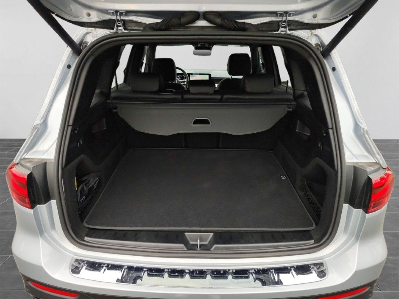 Mercedes-Benz GLB – Bild 13