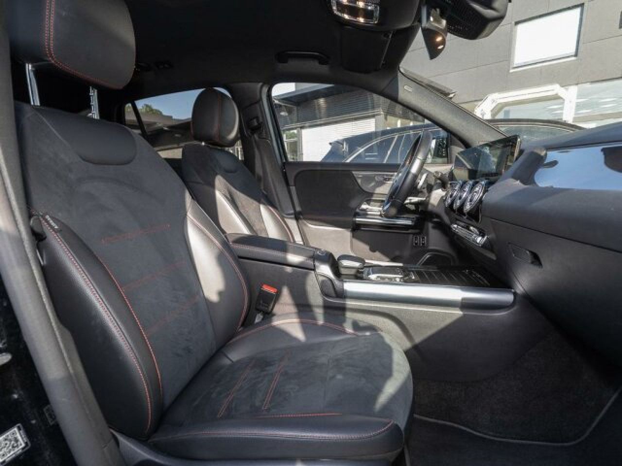 Fahrzeugbild 11 / 15