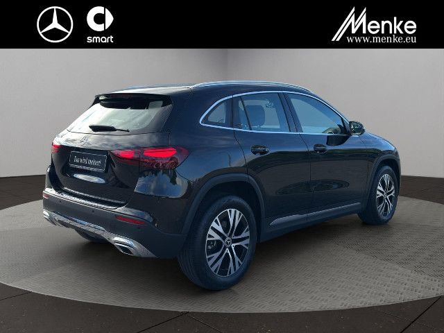 Mercedes-Benz GLA 180