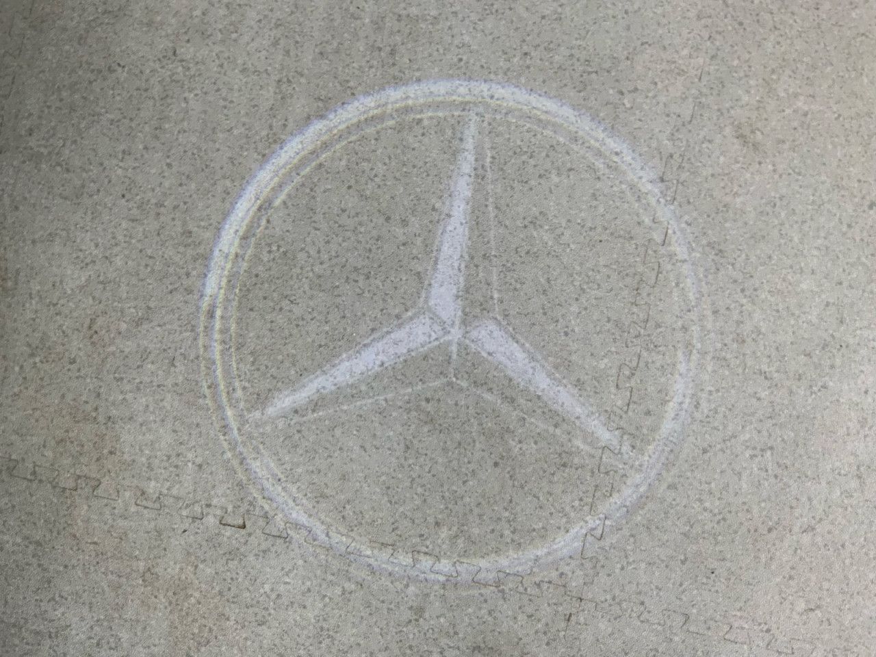 Mercedes-Benz E-Klasse – Bild 16