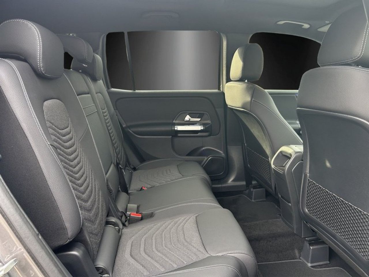 Mercedes-Benz GLB – Bild 6