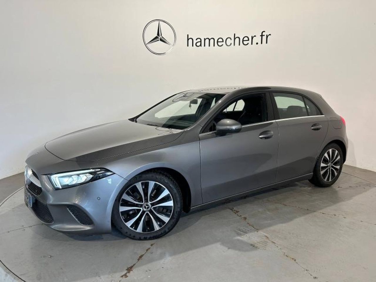 Photo du véhicule 1 / 18