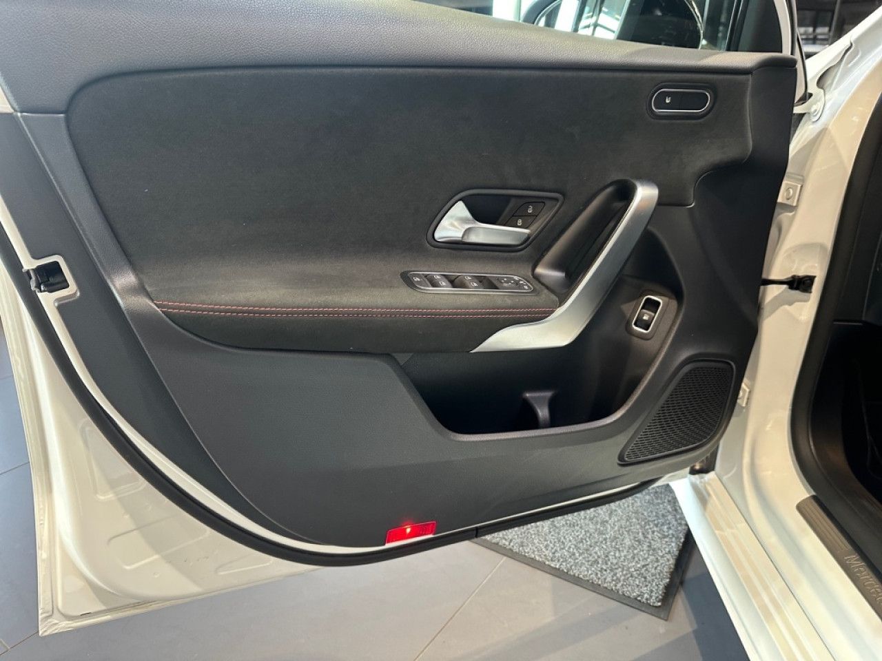 Fahrzeugbild 17 / 18