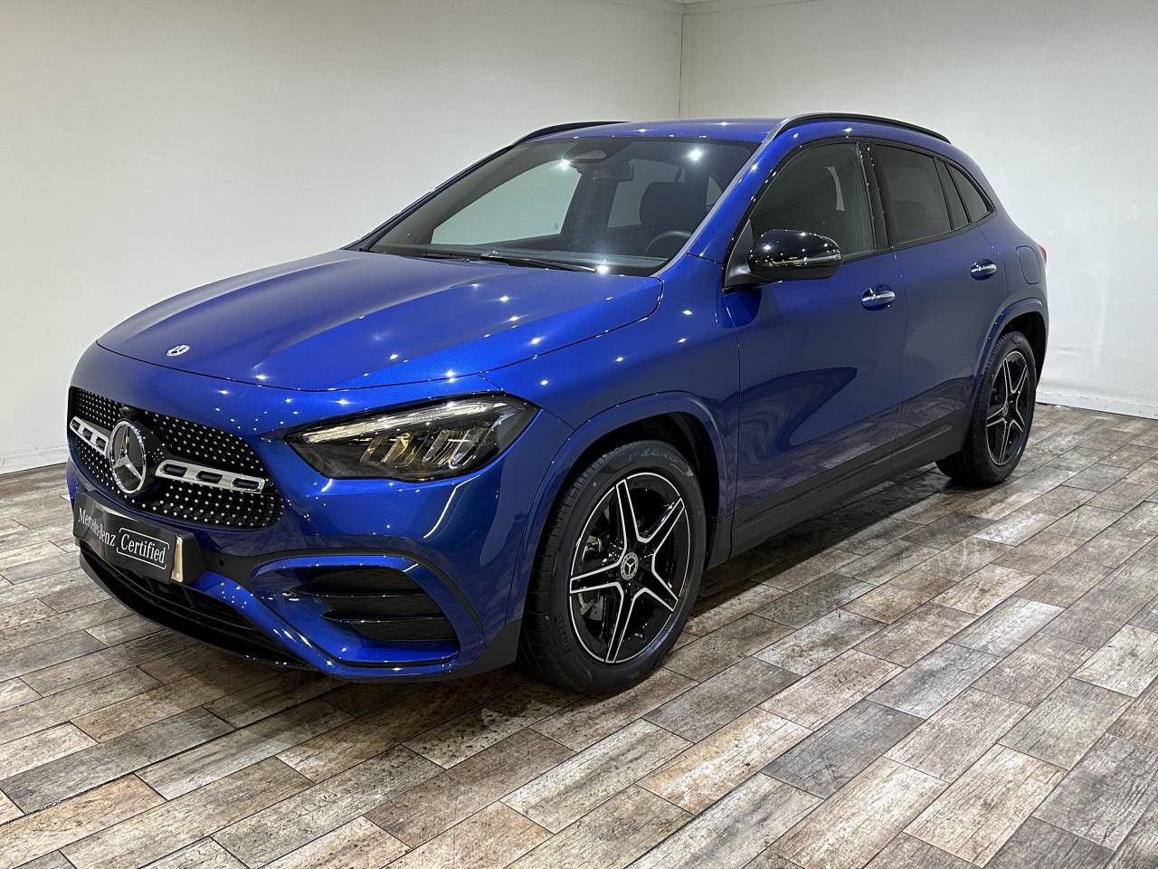 Photo du véhicule 1 / 18