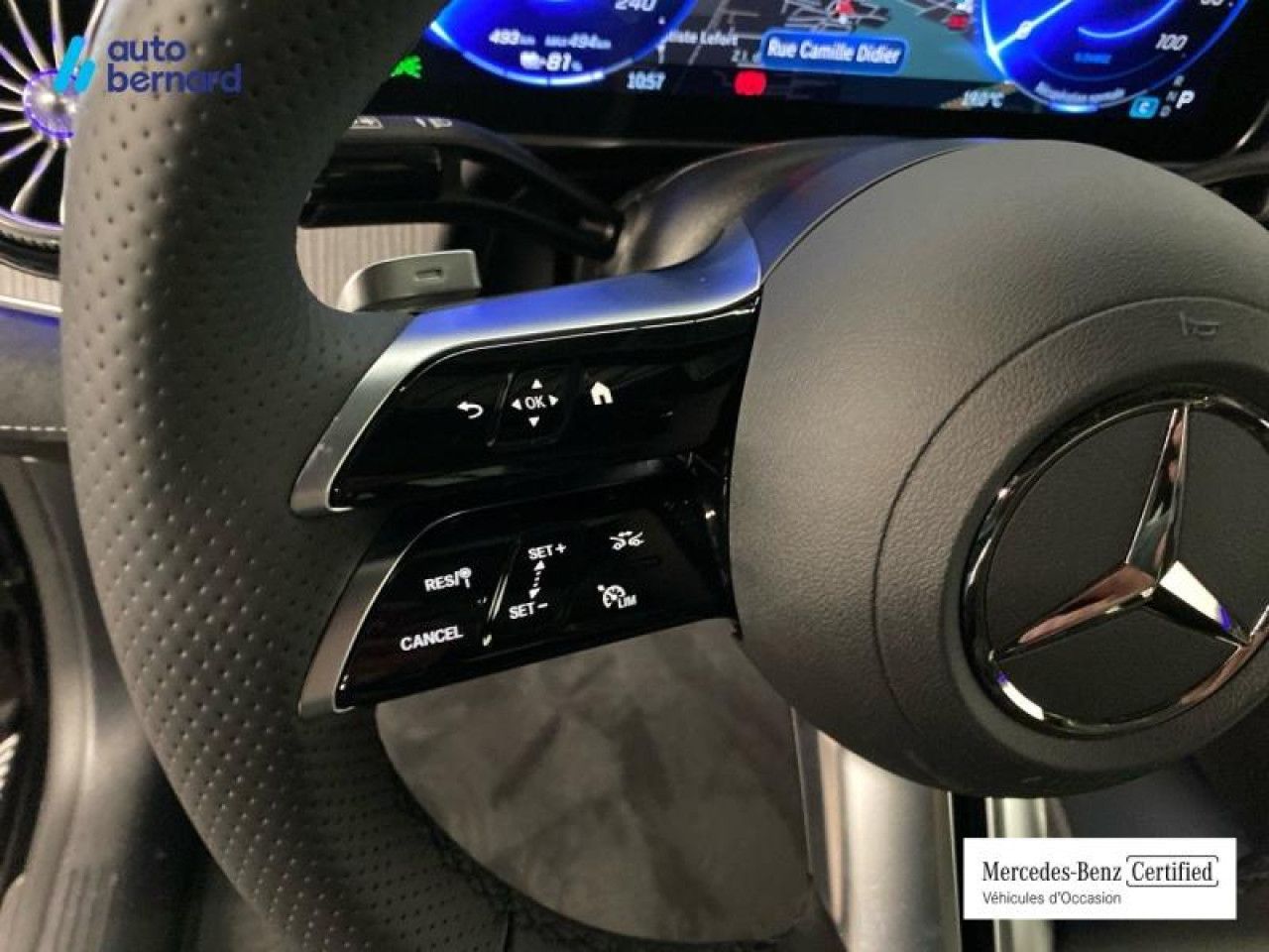 Photo du v&eacute;hicule 14 / 18