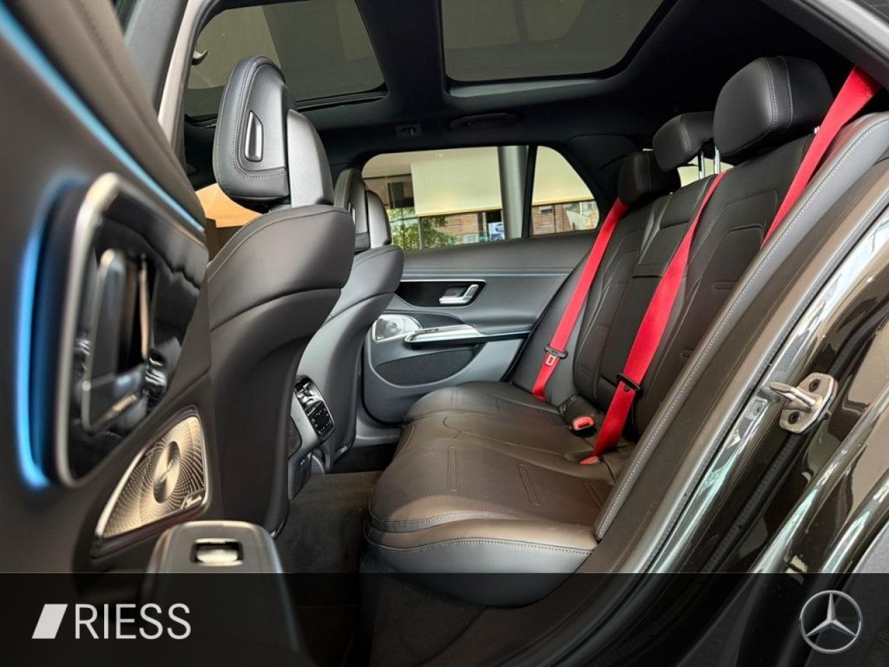 Mercedes-Benz E-Klasse – Bild 4