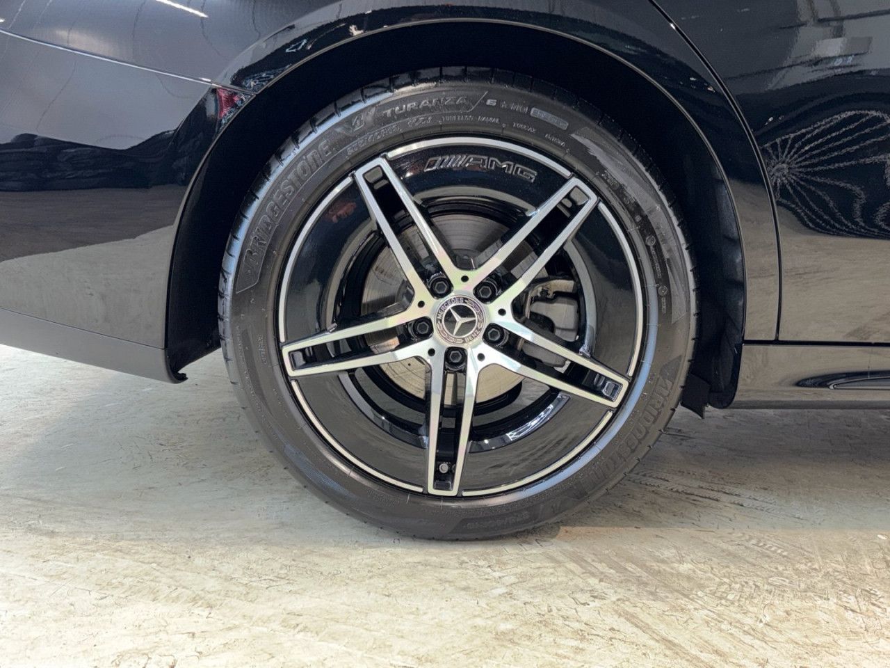 Mercedes-Benz E-Klasse – Bild 5