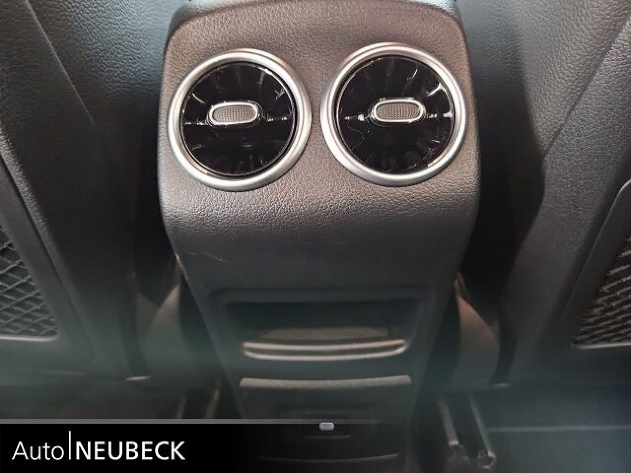 Fahrzeugbild 18 / 27