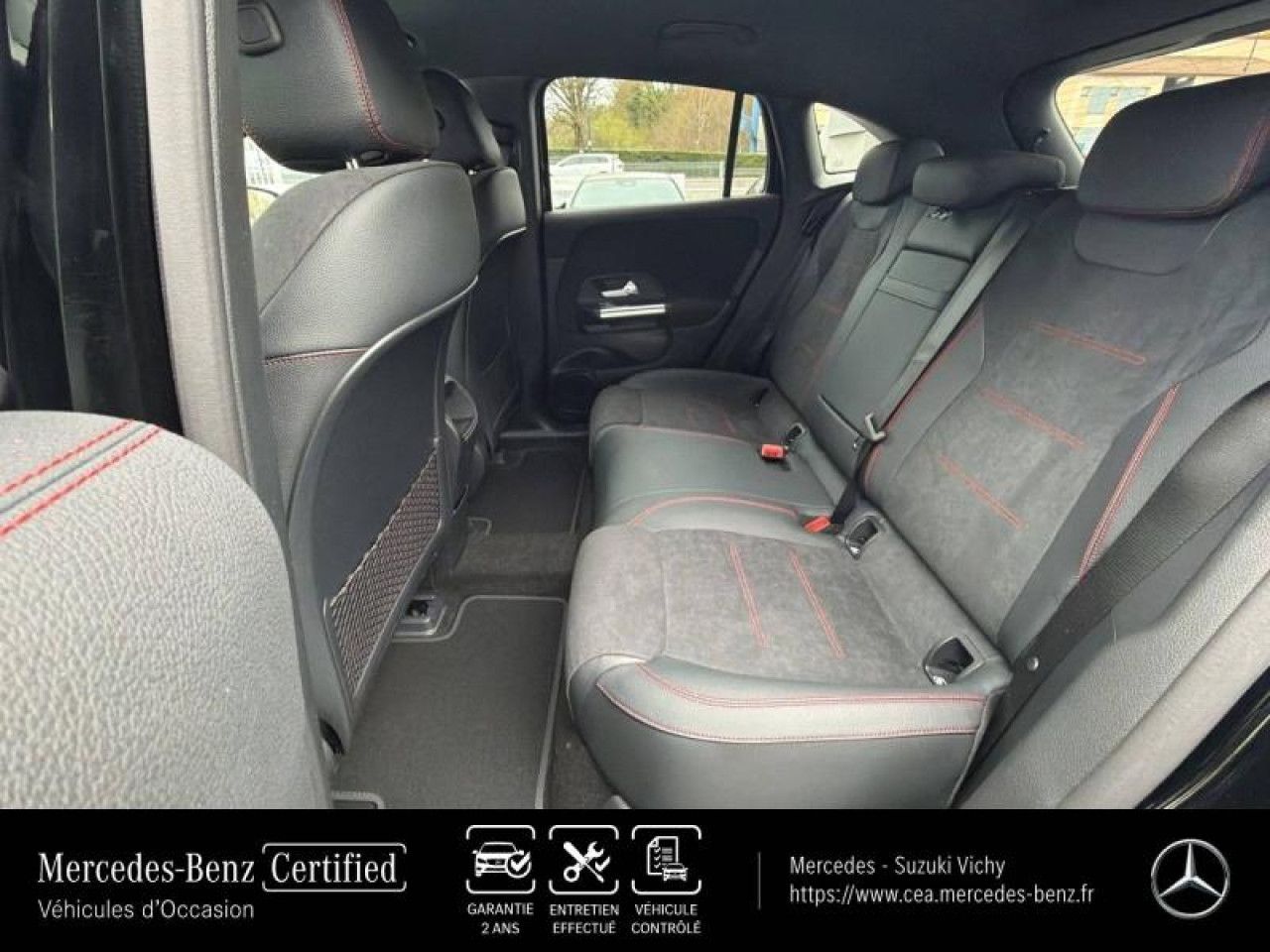 Photo du v&eacute;hicule 13 / 18