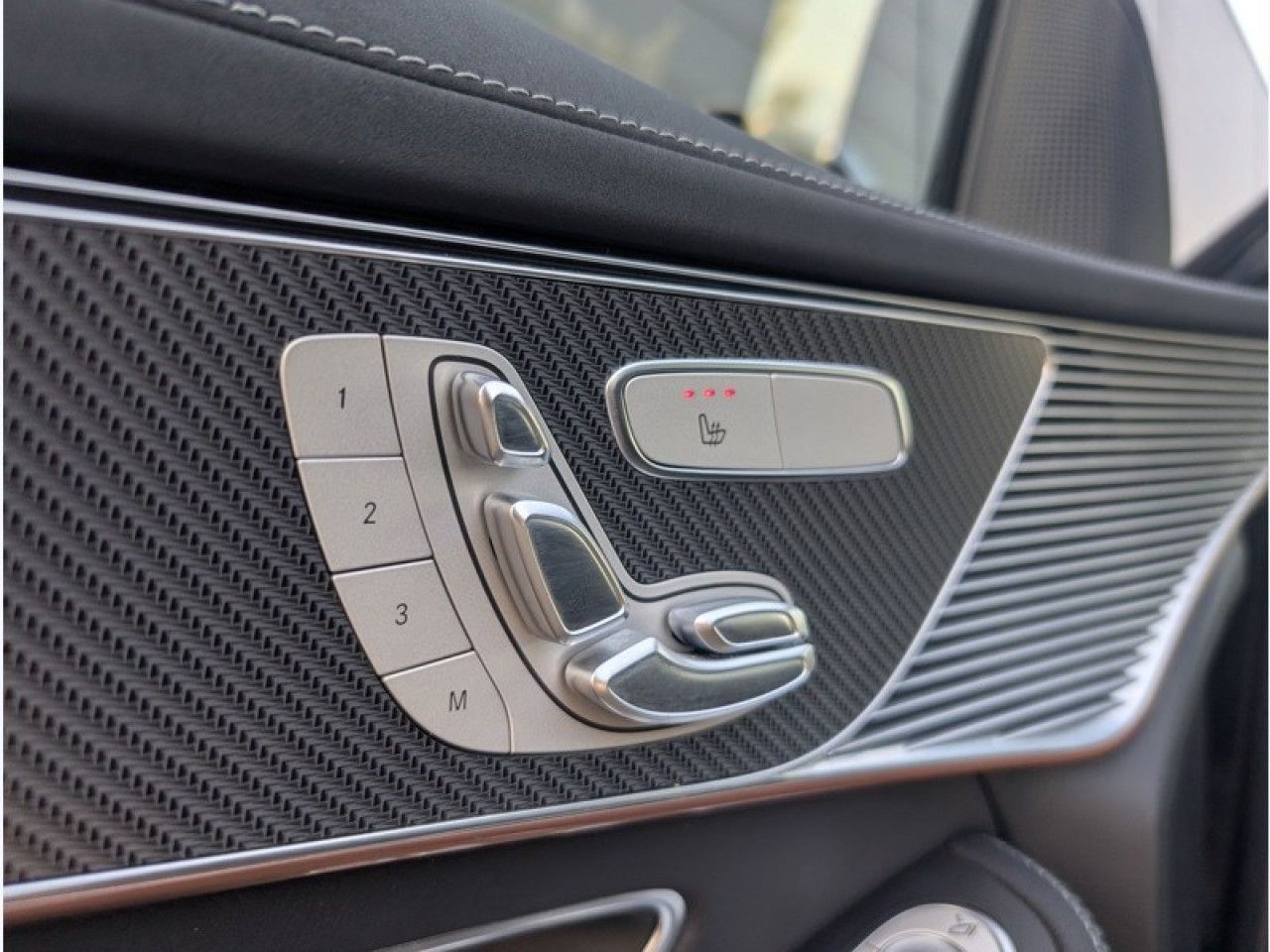 Photo du véhicule 16 / 18