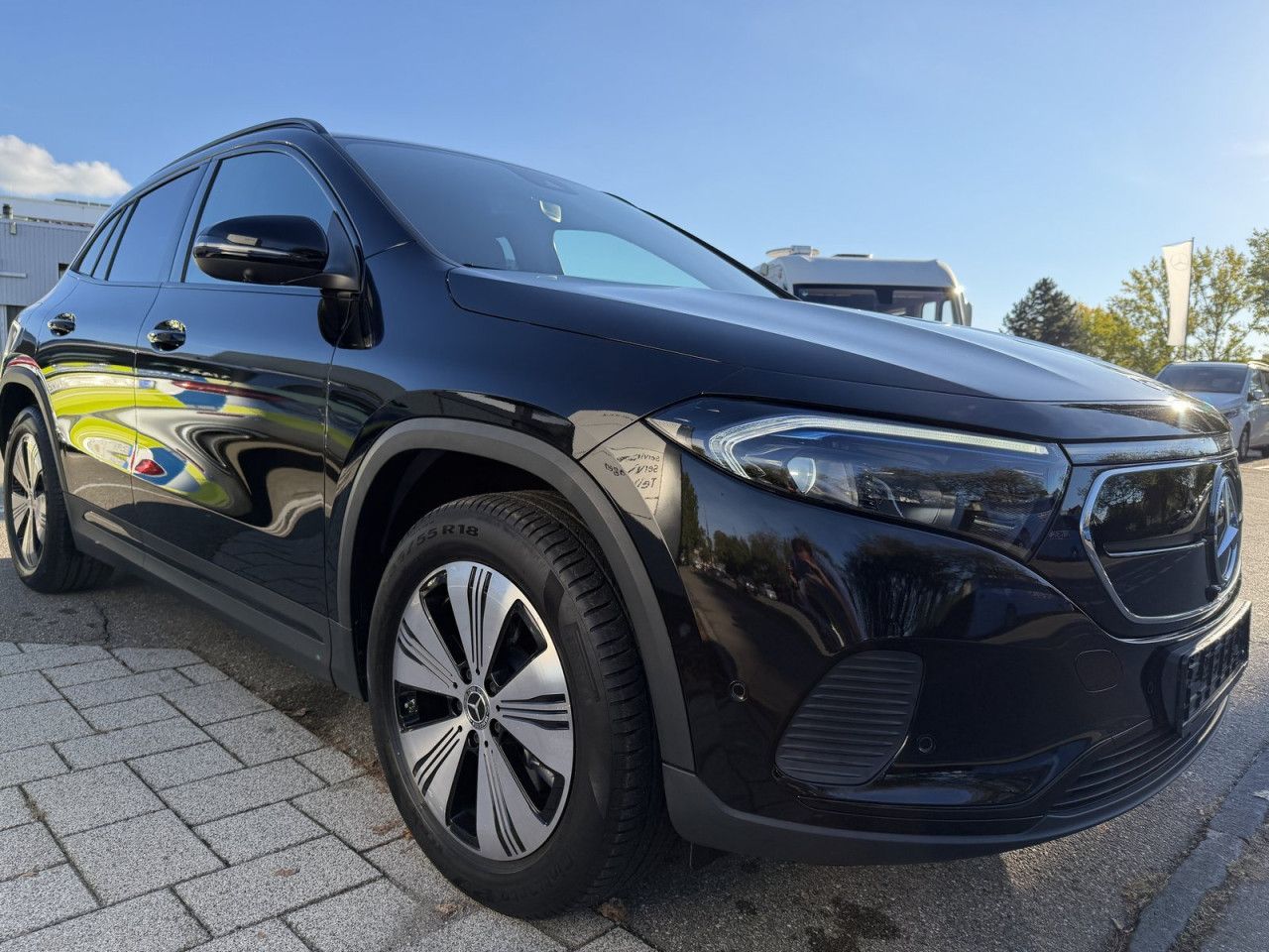 Mercedes-Benz EQA – Bild 2
