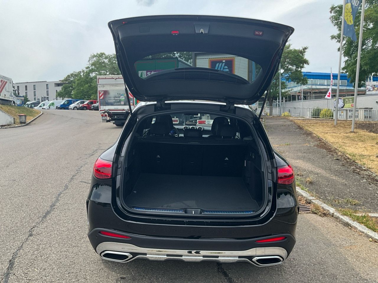 Mercedes-Benz GLC – Bild 15