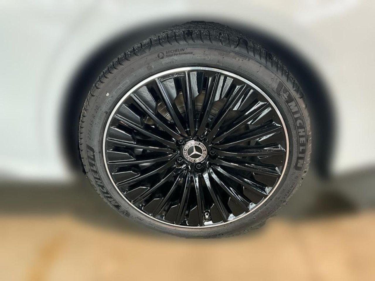Mercedes-Benz E-Klasse – Bild 15
