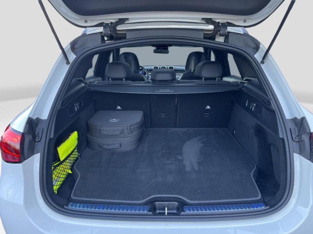 Photo du v&eacute;hicule 10 / 18