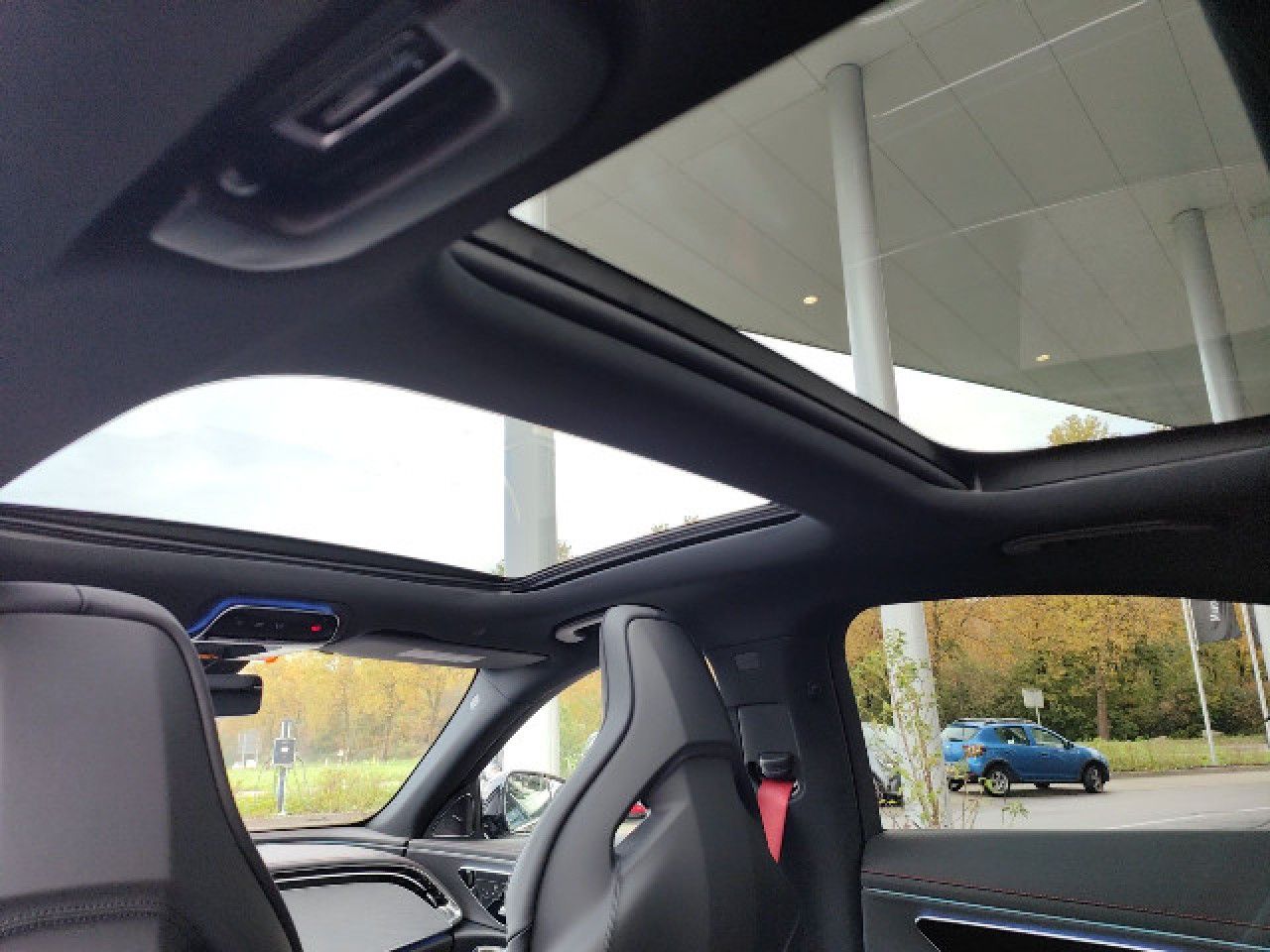 Mercedes-Benz E-Klasse – Bild 14